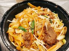 干炒牛河-潮粤香海鲜酒楼(沙湖店)