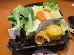 -呷哺呷哺(常营华联店)
