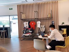 -北京宝诚宝马4S店
