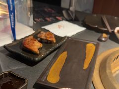 -铭牛烧肉·和牛海鲜自助(高新月牙湖店)