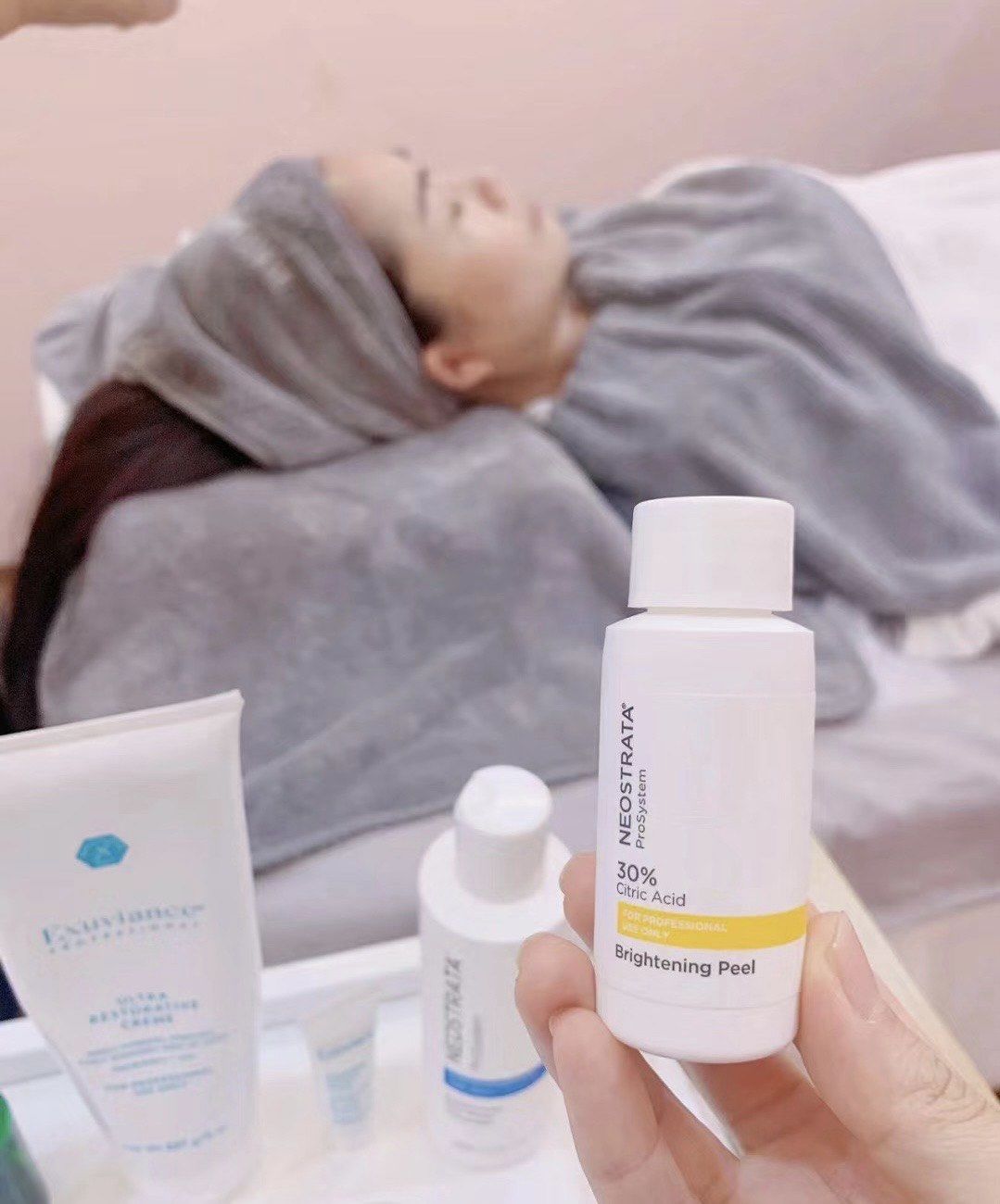 芯丝翠果酸焕肤|果酸界的大佬皮肤科