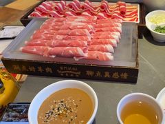 -前门·鲜肉火锅(长风店)