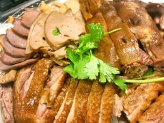 鹅八珍-乌文新澄海卤鹅店