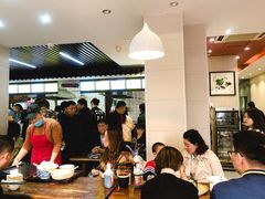 大堂-穆得·老周家牛肉烧饼(普利街店)