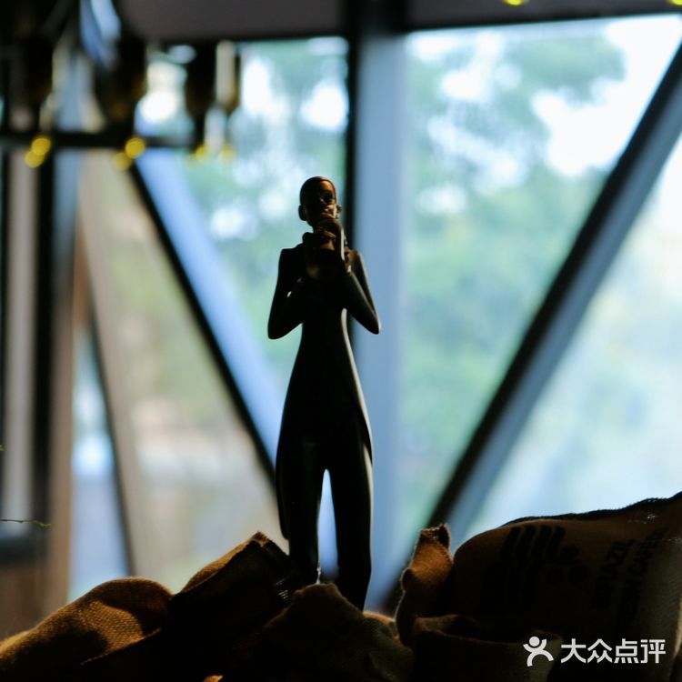 边吃边拍 | 四十不到的惊喜套餐