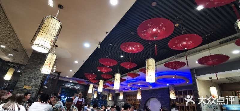 郝富贵火锅大堂图片