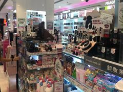 -莎莎(西九龙高铁站店)