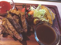 -STARRY CAFE & LOUNGE BAR(高新店)