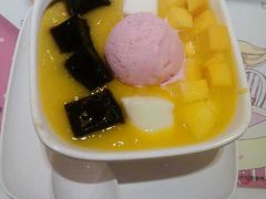 -糖糖屋•糖水•雪花冰店(时尚天河店)