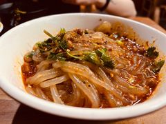 万记特色酸辣粉-万记麻辣烫国展总店