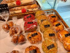 -沁屋面包店(人民东路店)