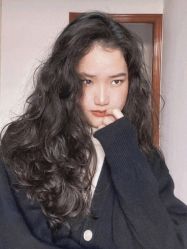 -IU潮牌·SALON