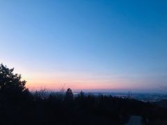 -鬼笑石后山停车场