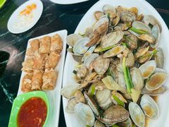 -小海豚•老字号海鲜餐厅(天涯店)