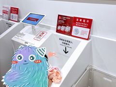 -优衣库(上海虹口龙之梦店)