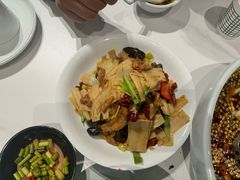 莲菜炒肉-李记搅团•非遗陕菜(三桥店)