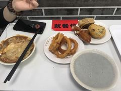 糖耳朵-老磁器口豆汁店(天坛店)