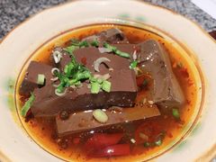 麻辣鸭血-南京大牌档(济南万象城店)