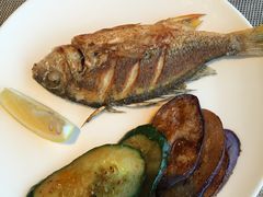 -荣誉国际酒店-云顶旋转餐厅