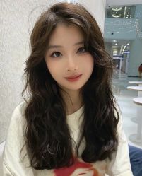-丝语萱形象
