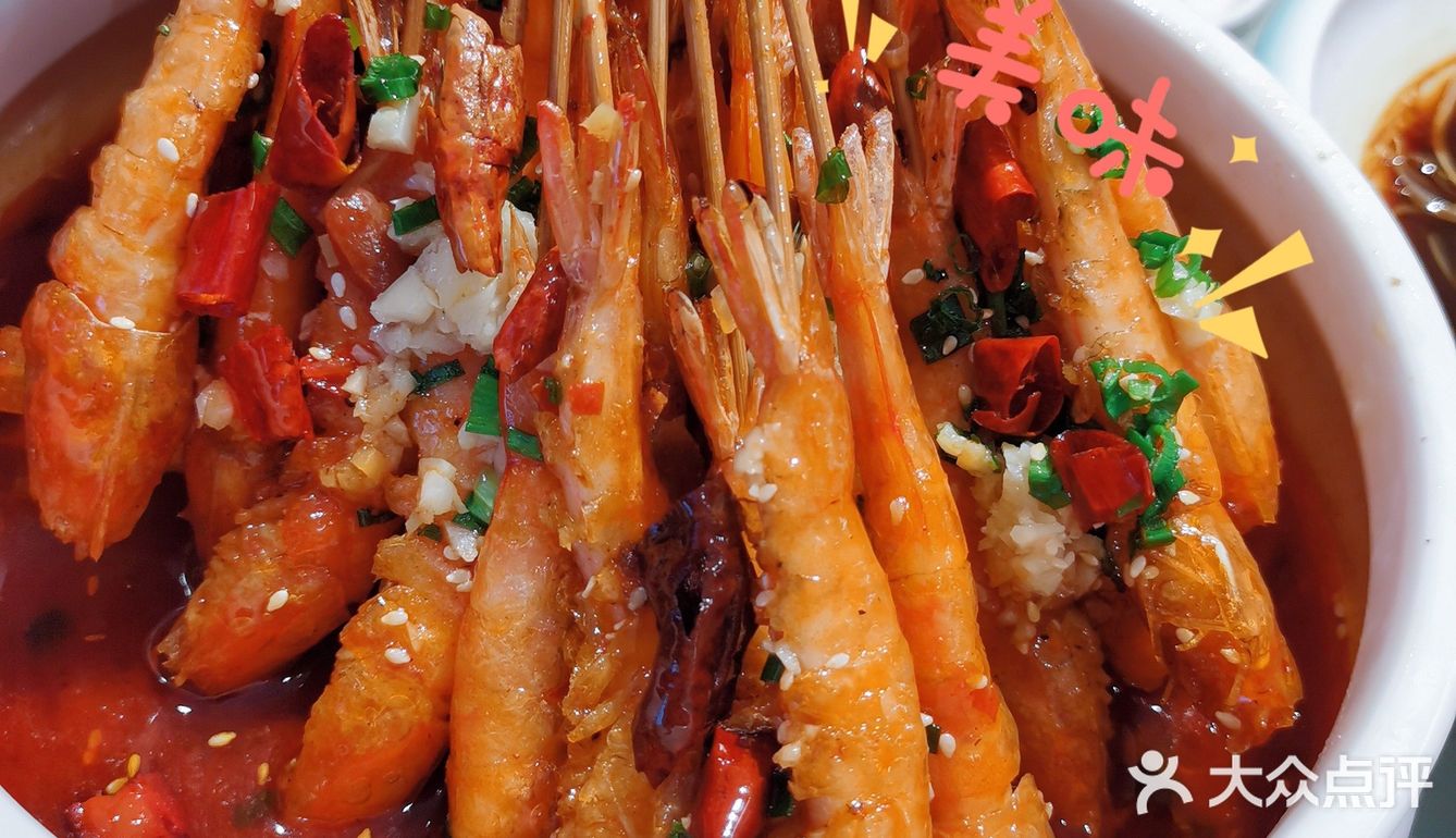 集早茶、中餐、晚餐、宵夜于一体的粤式菜馆