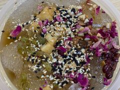 -八一路好吃街(雨田商务大厦店)