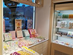 -好利来(东四店)