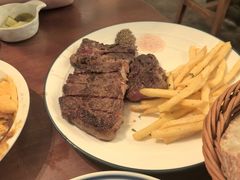 -羽深肉铺 Steak & Wine