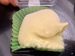 鲜榴莲雪媚娘-鲍师傅糕点(春熙路店)