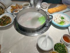 -粤顺渔坊·中山脆肉鲩火锅(清湖店)