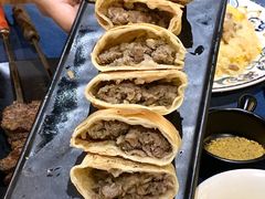 -伊带伊路新疆美食府(呼家楼店)