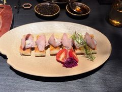 -蟹犇前•帝王蟹雪蟹(陆家嘴店)