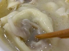-胡成记口蘑龙眼包子(盐道街店)