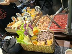 -菌自由丨野生菌火锅特色庭院餐厅(丽江古城店)