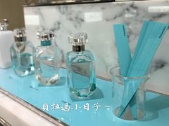 -Tiffany & Co.蒂芙尼
(广州太古汇店)