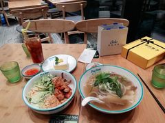 -越小品·越南餐厅(万科里店)