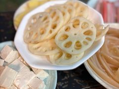 -肖肖酸萝卜鱼火锅(总店)