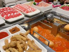 -海底捞火锅鲜切牛肉主题店(长寿路店)