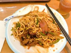 -伊京轩兰州牛肉面(闹市口店)