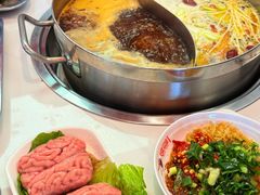 -碟滋味牛肉串串香火锅(田盛街店)