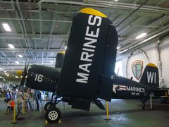 -中途岛号航空母舰博物馆