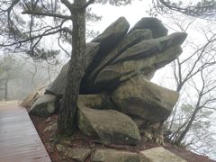 -罗田薄刀峰风景区