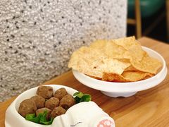 -三人行骨头王火锅(长寿店)