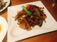 大巴山老腊肉炒笋-黑鸡小馆(金源店)