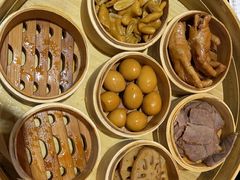 -卤校长老火锅(杨家坪直营店)