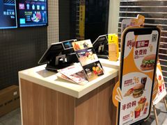 -麦当劳(学院大街店)
