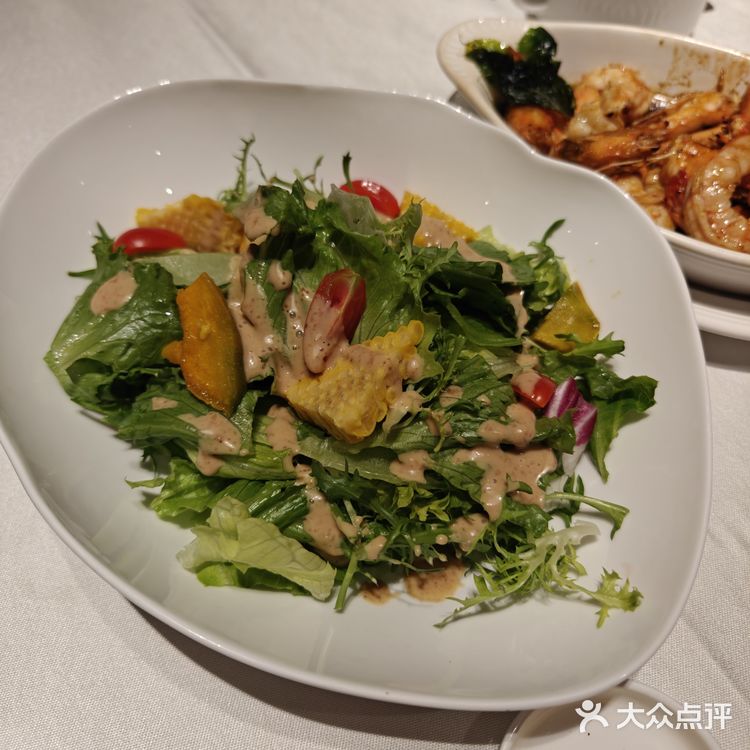 西璟俄餐，团购价很划算