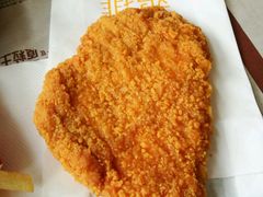 -麦当劳(百联西郊购物中心店)