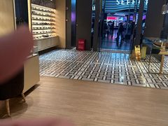 -茂昌眼镜(南京东路店)