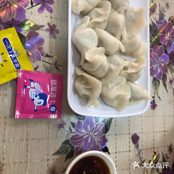 東北餃子館(教子村店)